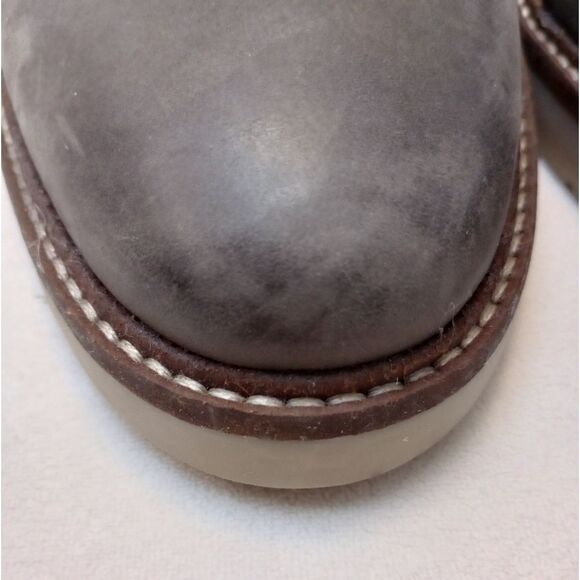 Clarks Grandin Top Chukka Boot in Gray Nubuck, size 8 main image 11